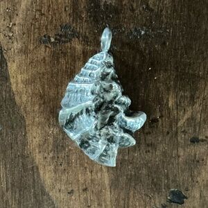 Sterling Silver Grey Pearl Oyster Shell Pendant